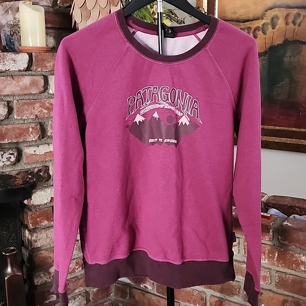 Patagonia Women’s Maroon Logo Crewneck Sweatshirt